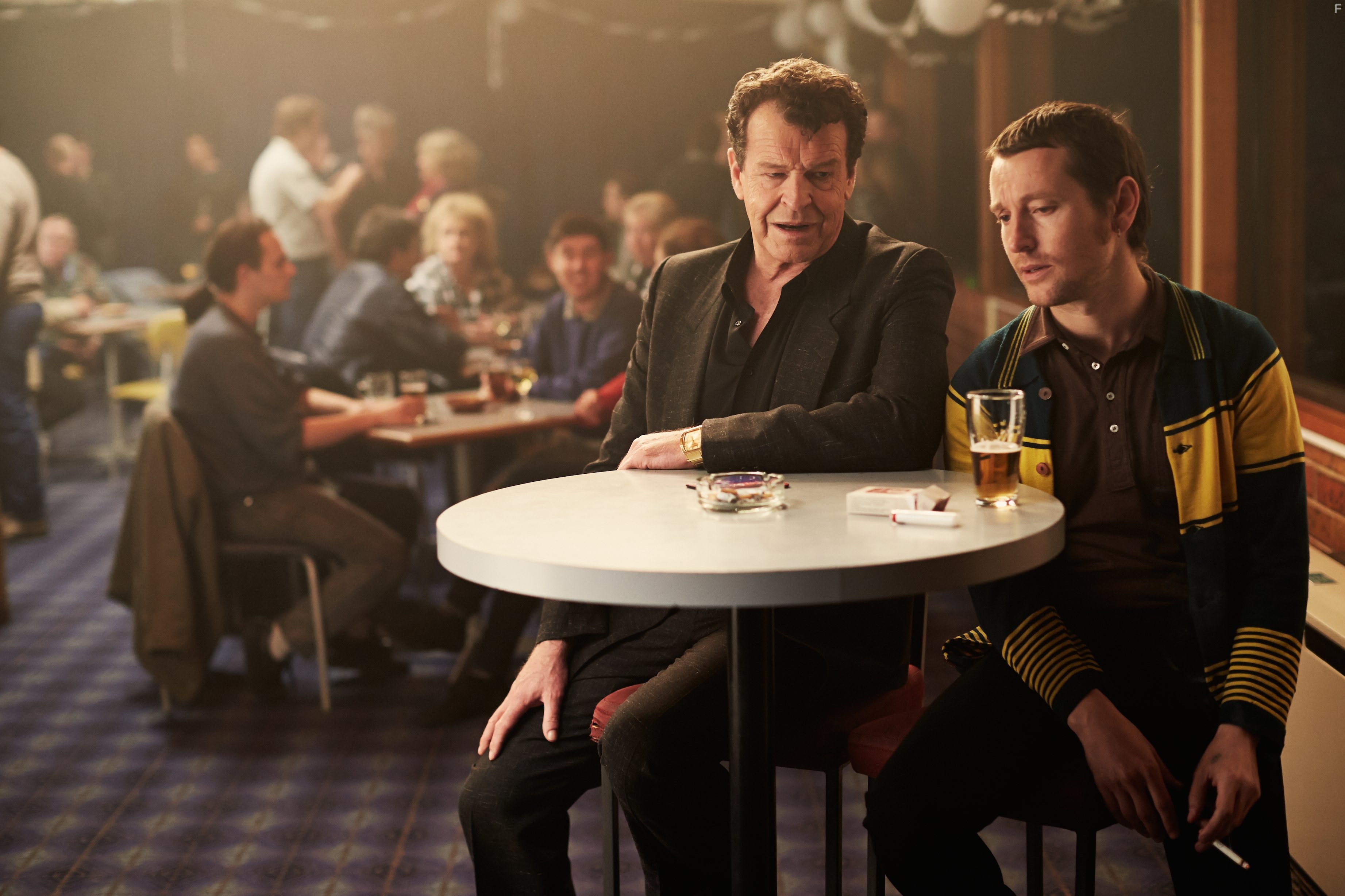John Noble and Leigh Whannell in Мул (2014)