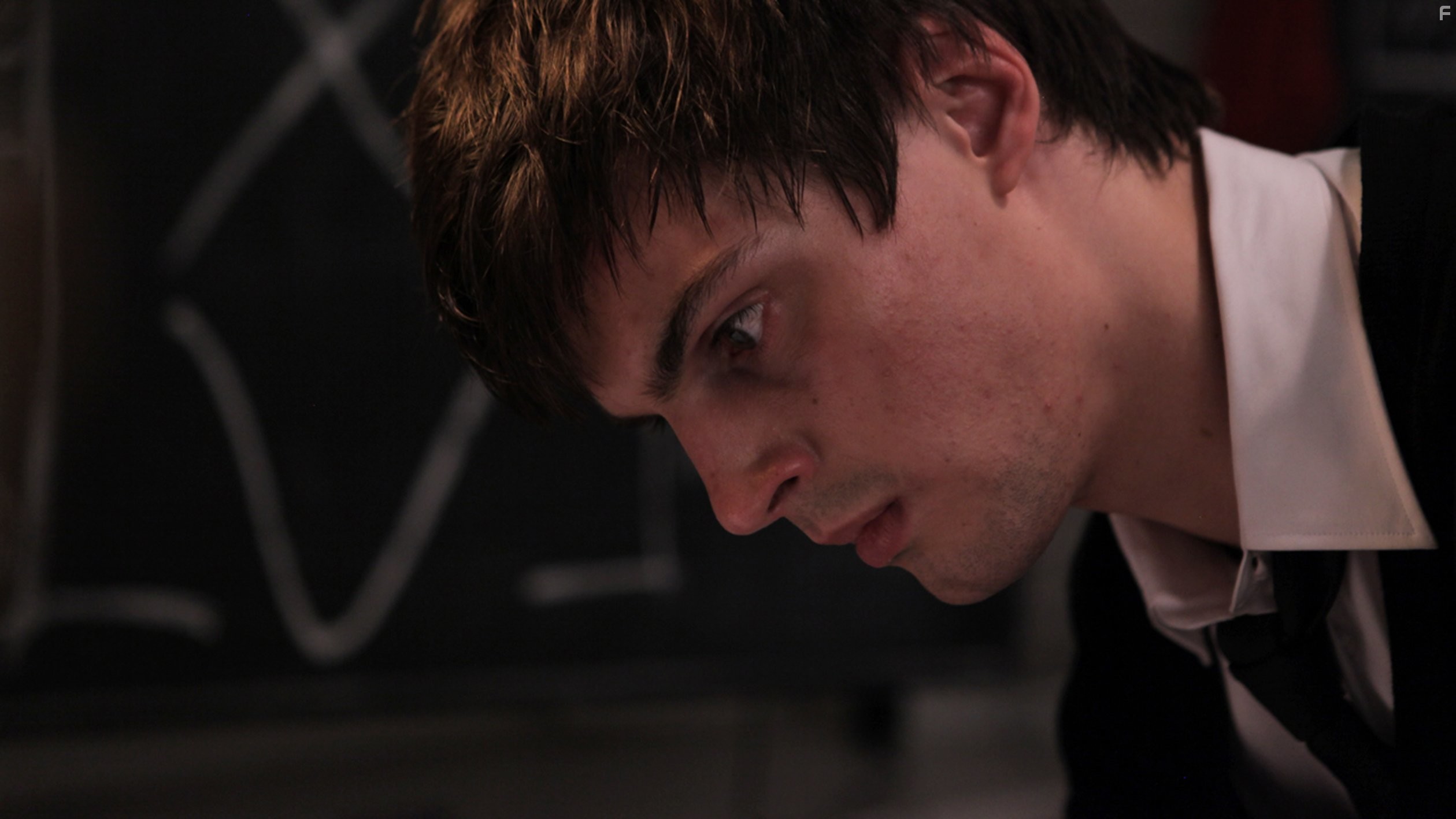 Daniel Fraser in Чaстоты (2013)