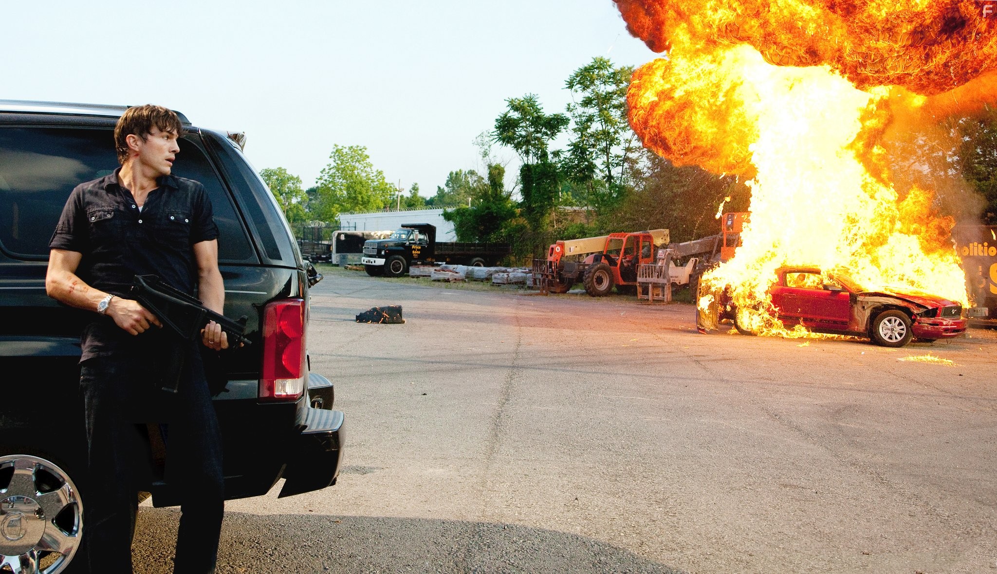 Ashton Kutcher in Киллеры (2010)