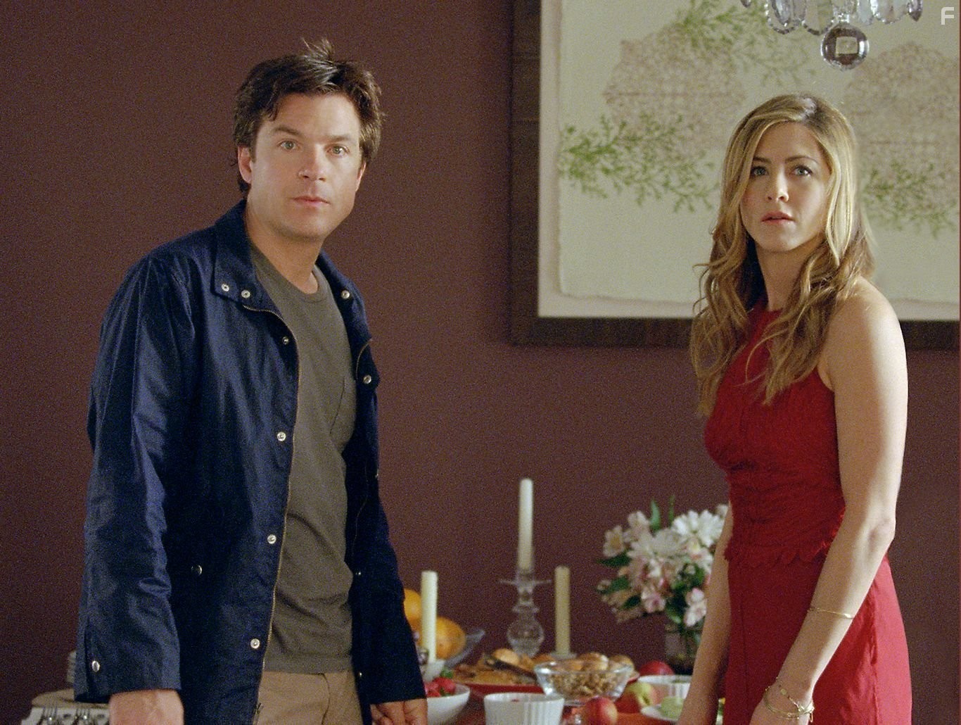 Jennifer Aniston and Jason Bateman in Больше чем друг (2010)