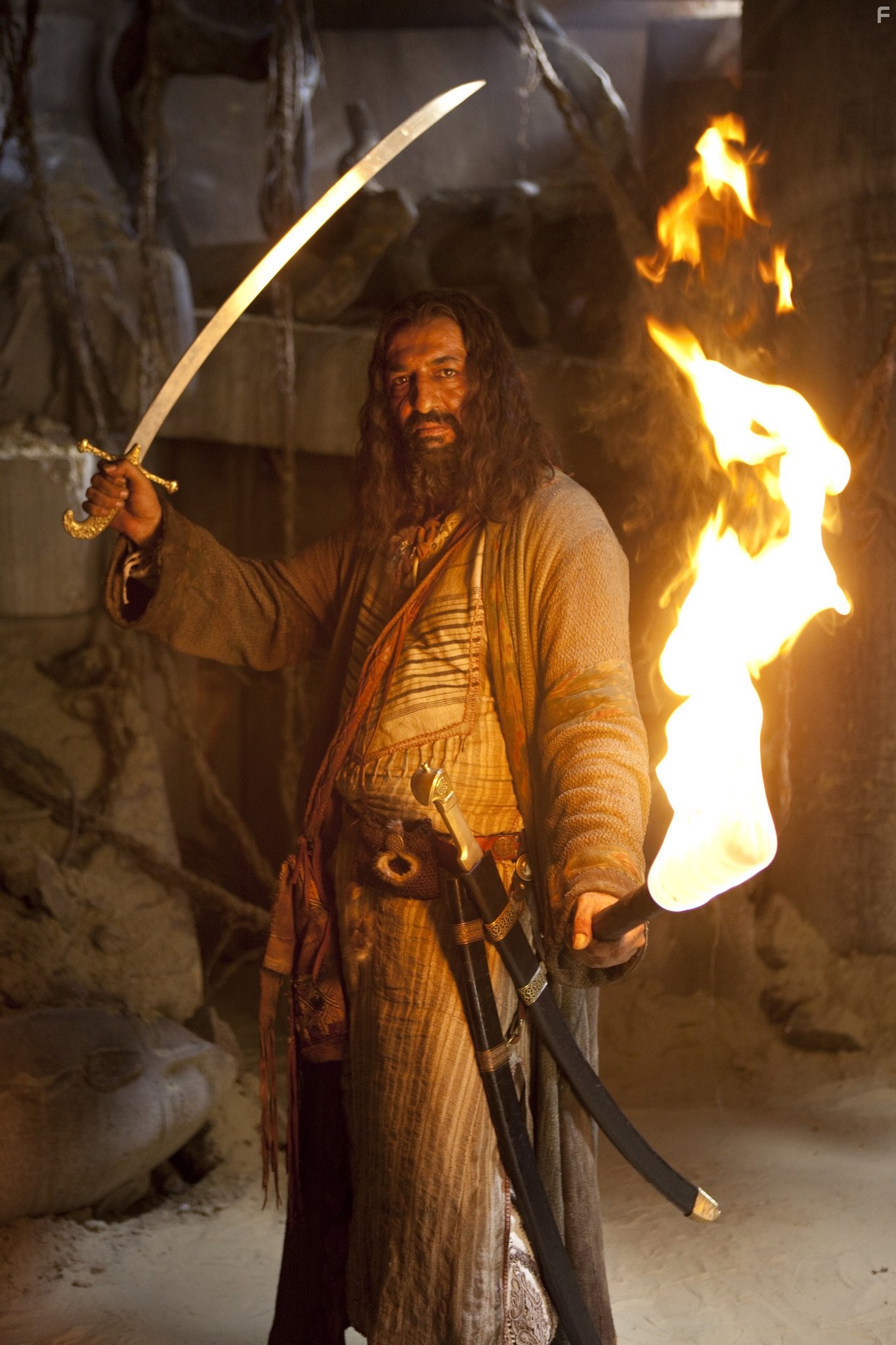 Moussa Maaskri in Необычайные приключения Адель (2010)