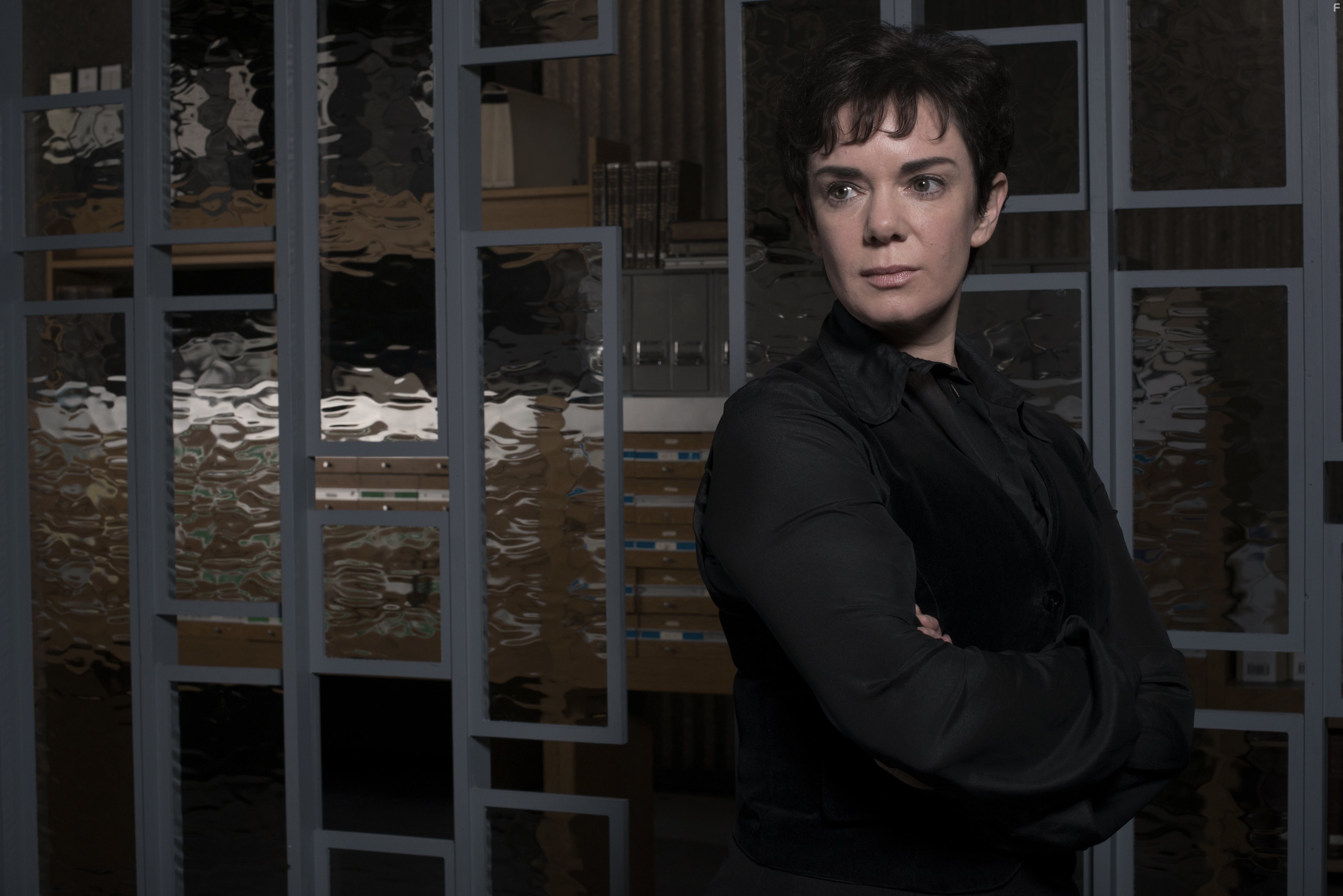 Victoria Hamilton in Игра (2014)