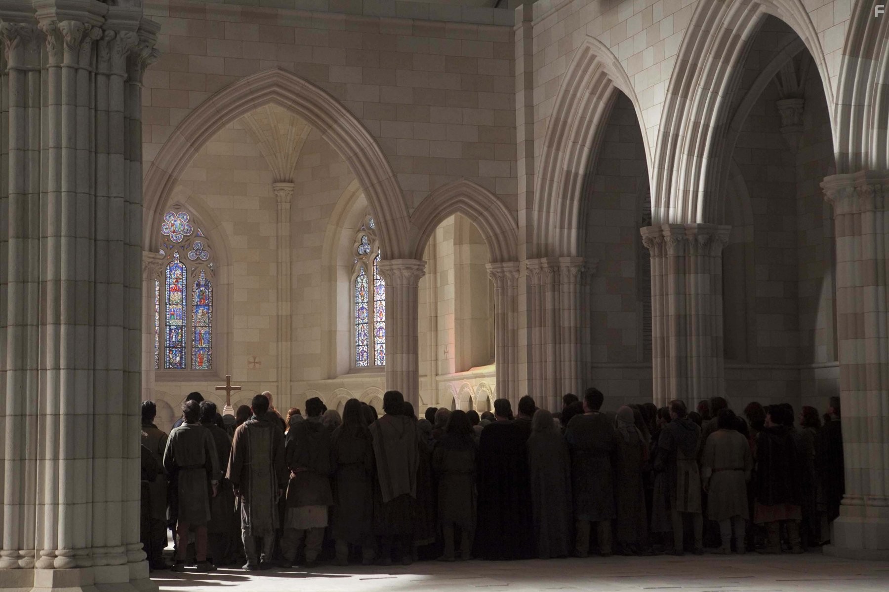 Столпы Земли (2010)