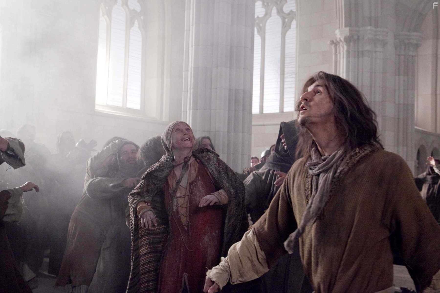 Столпы Земли (2010)