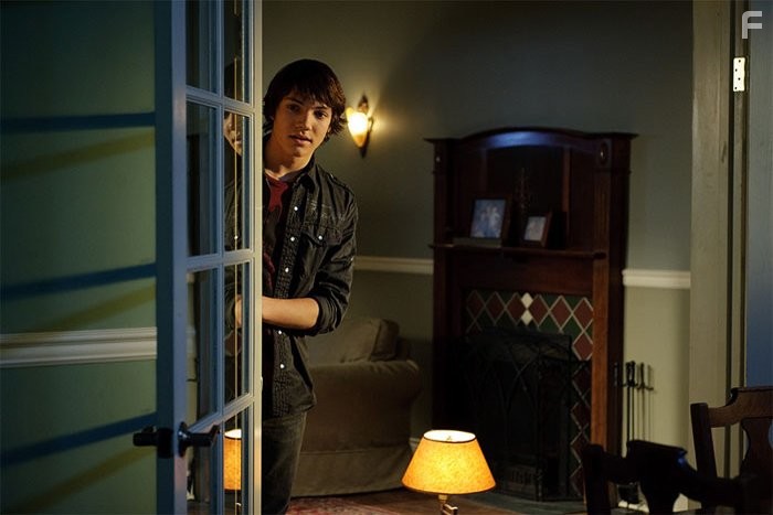 Chris Massoglia in Врата в 3D (2009)