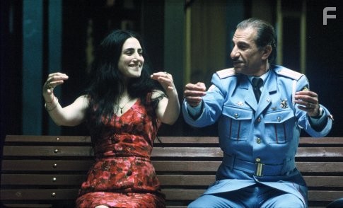 Ronit Elkabetz and Sasson Gabai in Yизит oркестра (2007)