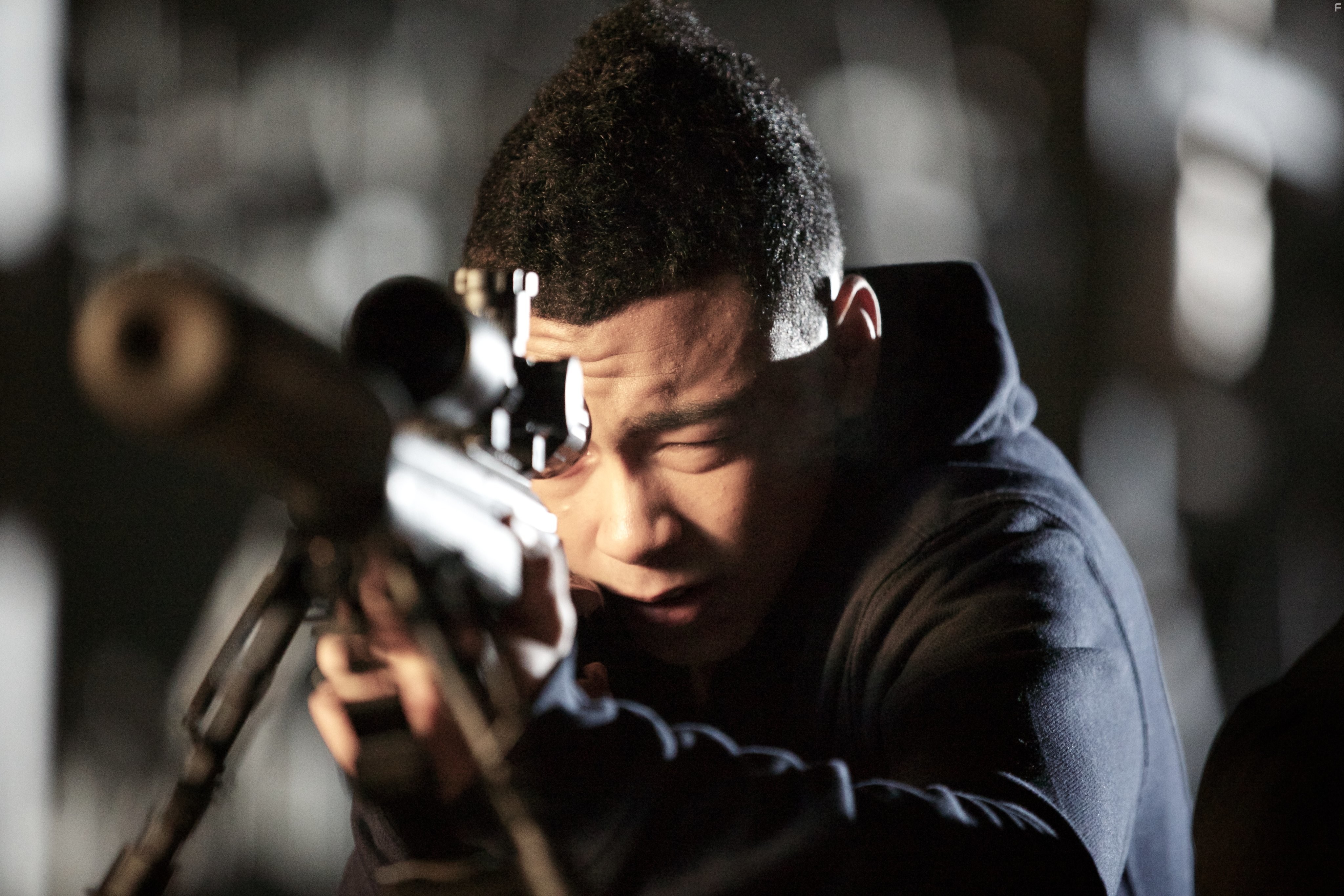 Michelle Fairley, Lars Mikkelsen, and McKell David in Монтана (2014)