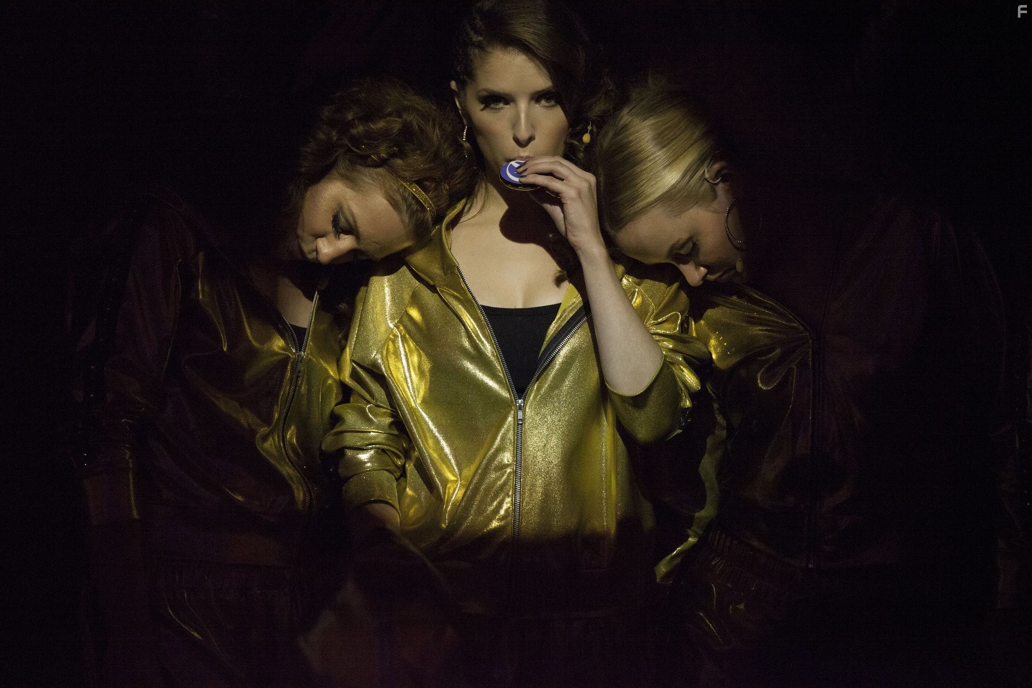 Anna Kendrick, Brittany Snow, and Alexis Knapp in Идеальный голос 2 (2015)