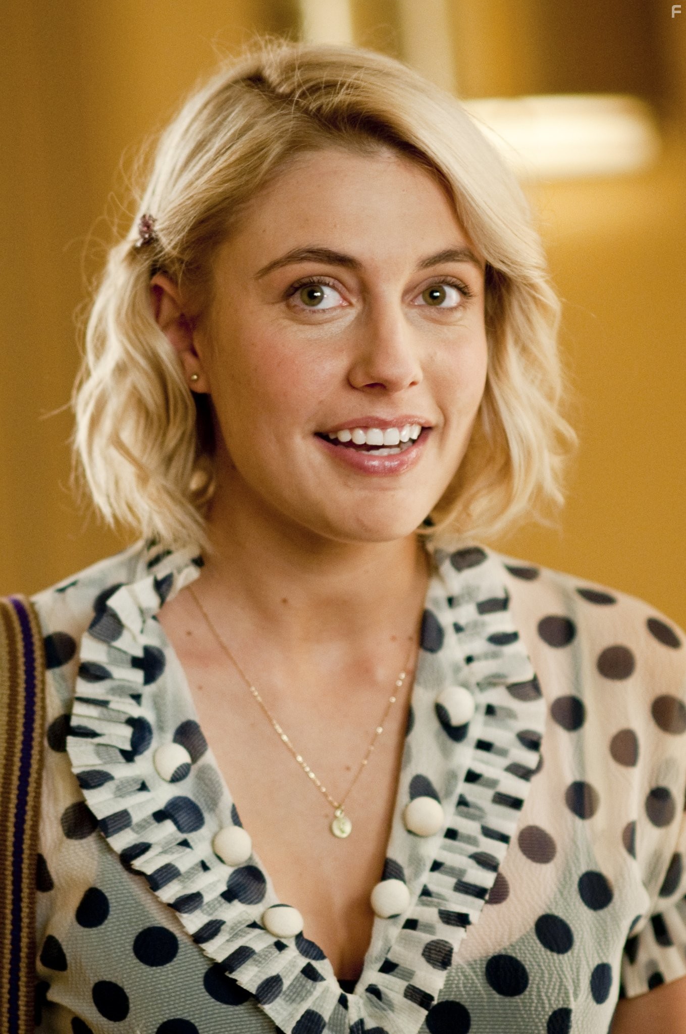 Greta Gerwig in Артур. Идеальный миллионер (2011)
