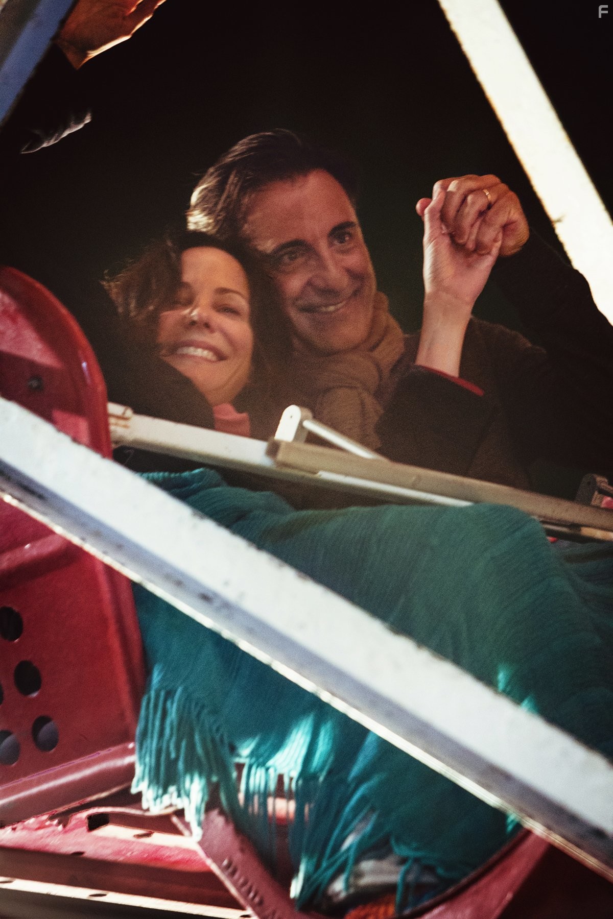 Andy Garcia and Mary-Louise Parker in Рождество в Конуэе (2013)