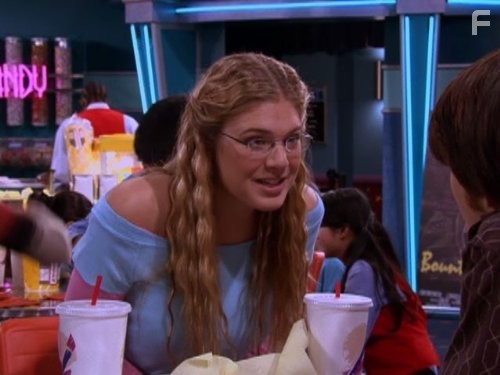 Дрейк и Джош (2004)