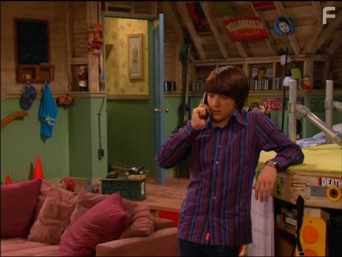 Drake Bell in Дрейк и Джош (2004)