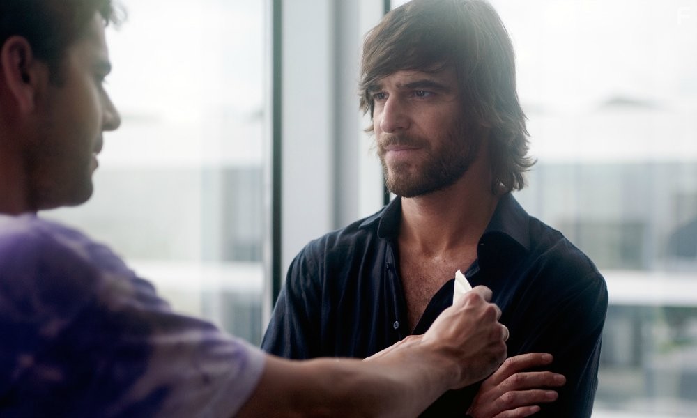 Alfonso Bassave in Presentimientos (2013)