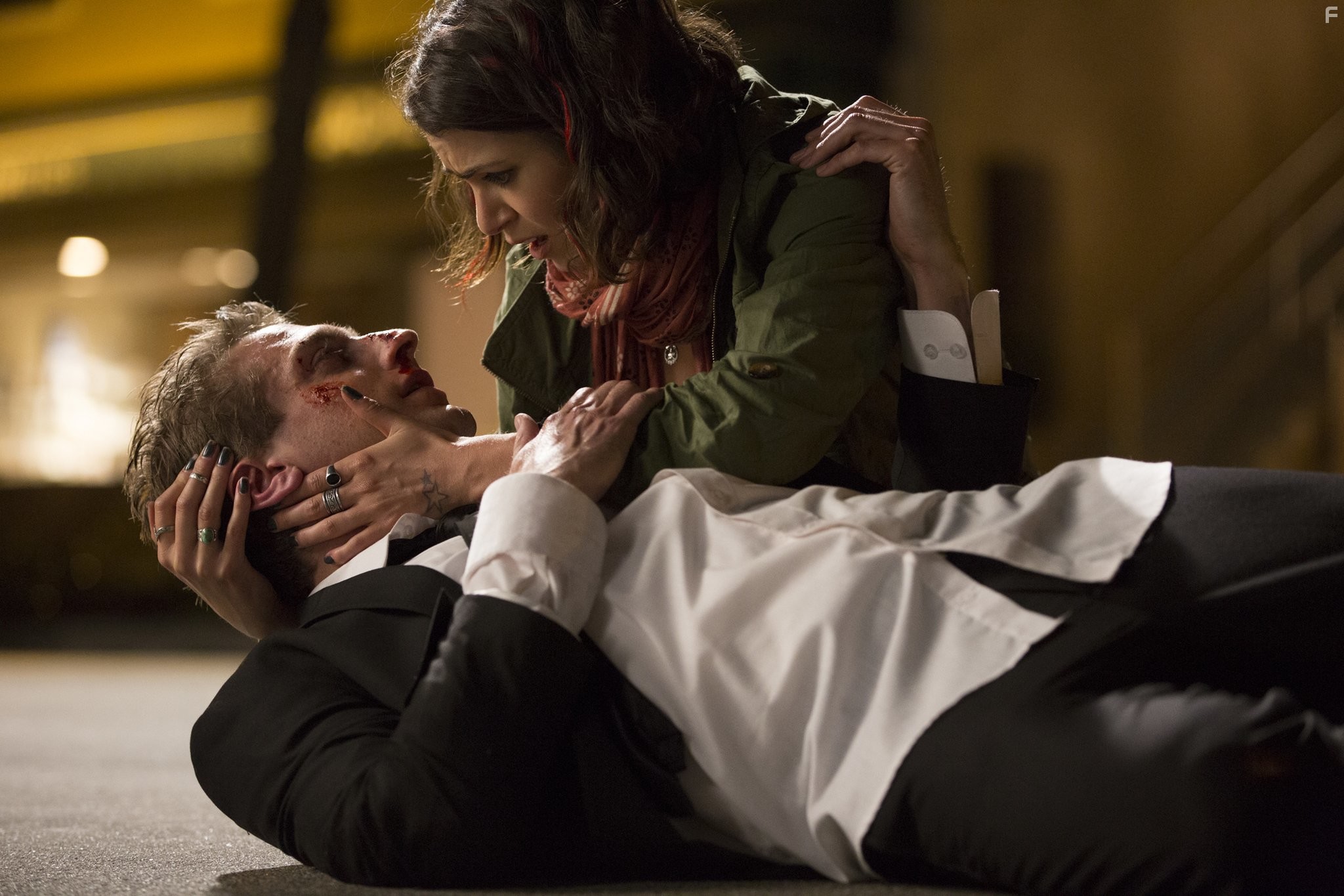 Fran Kranz and Nikki Reed in Убийство кота (2014)