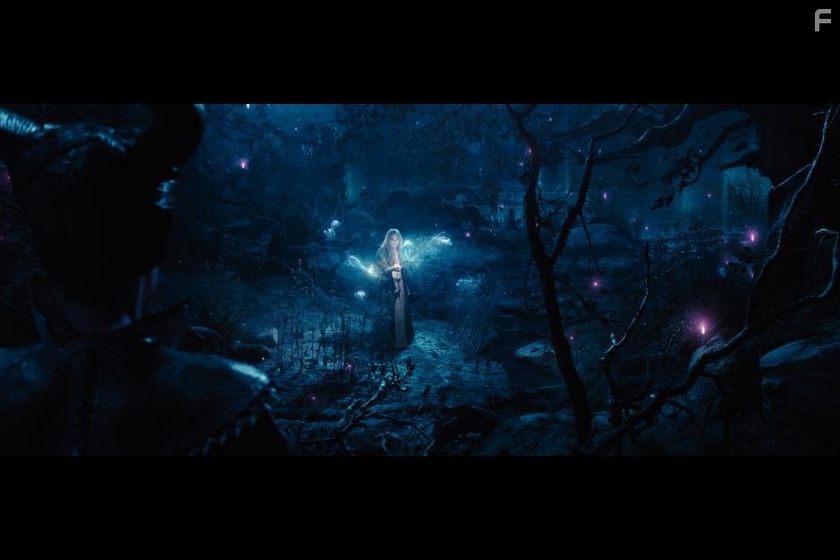 Малефисента (2014)