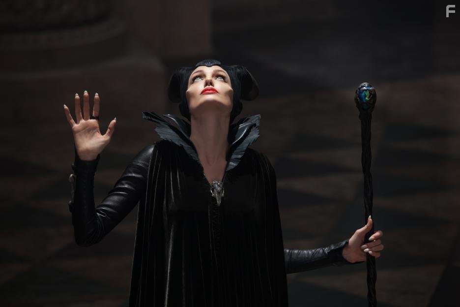 Angelina Jolie in Малефисента (2014)