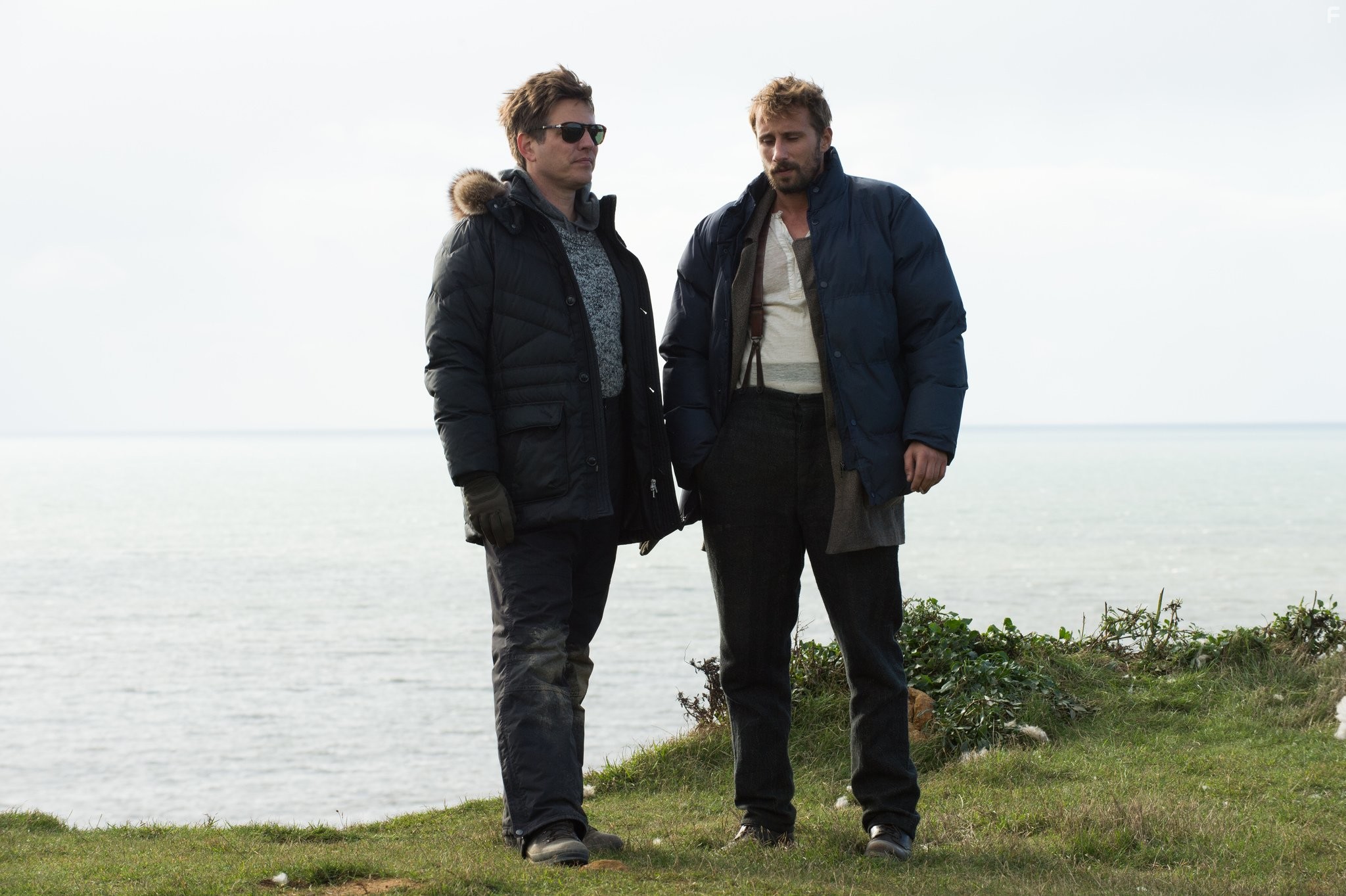 Matthias Schoenaerts and Thomas Vinterberg in Вдали от безумной толпы (2015)