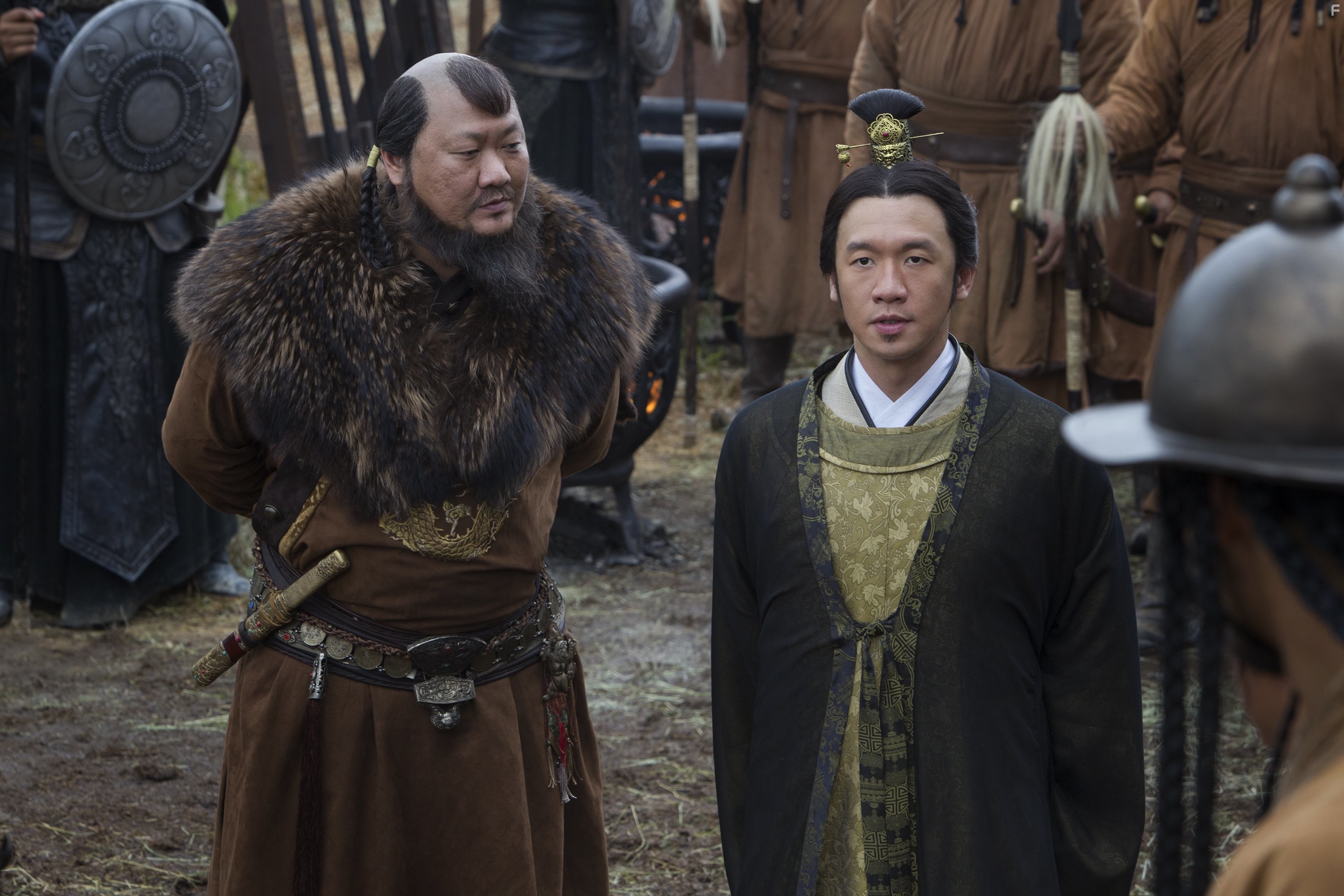 Benedict Wong and Chin Han in Марко Поло (2014)
