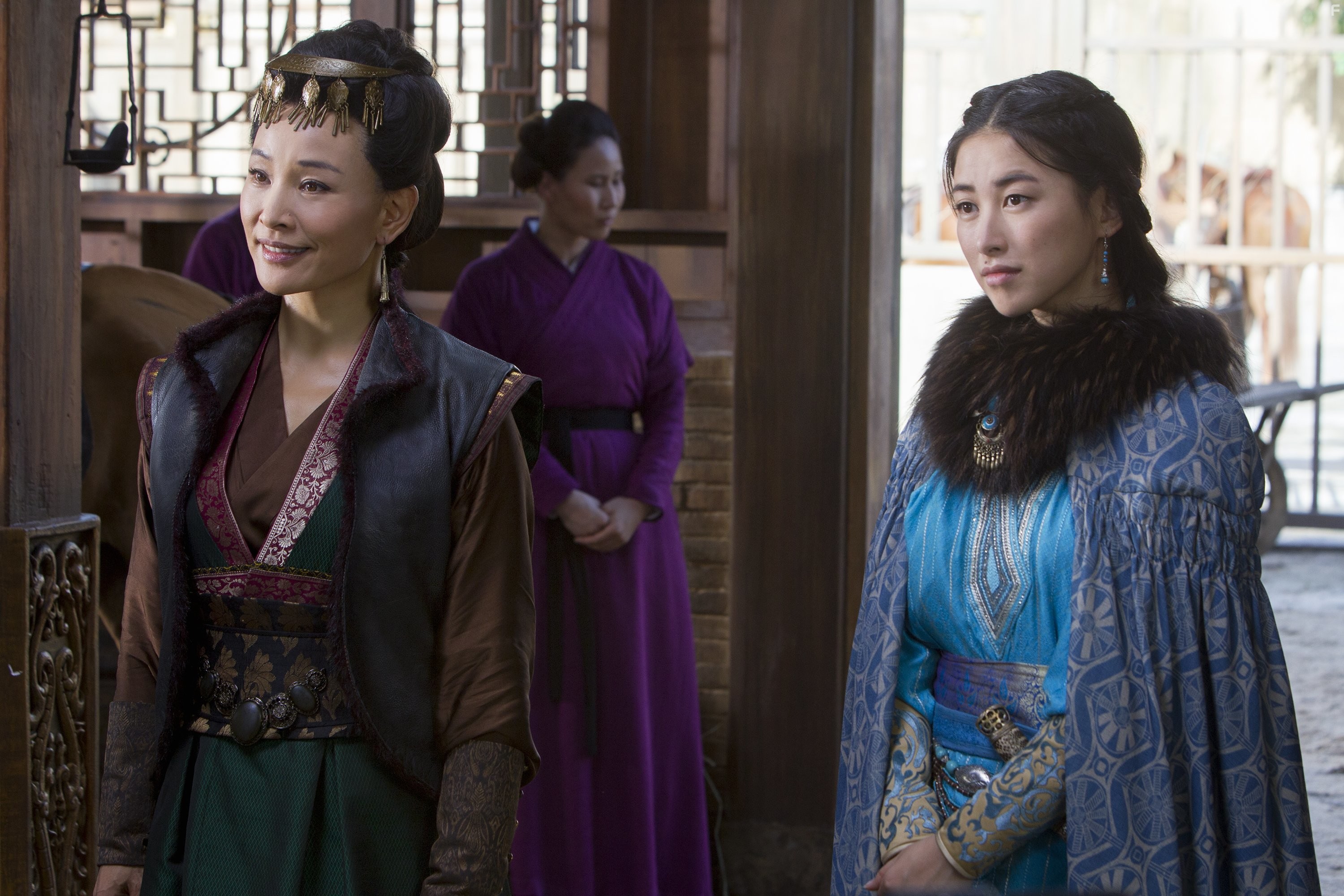 Joan Chen and Zhu Zhu in Марко Поло (2014)