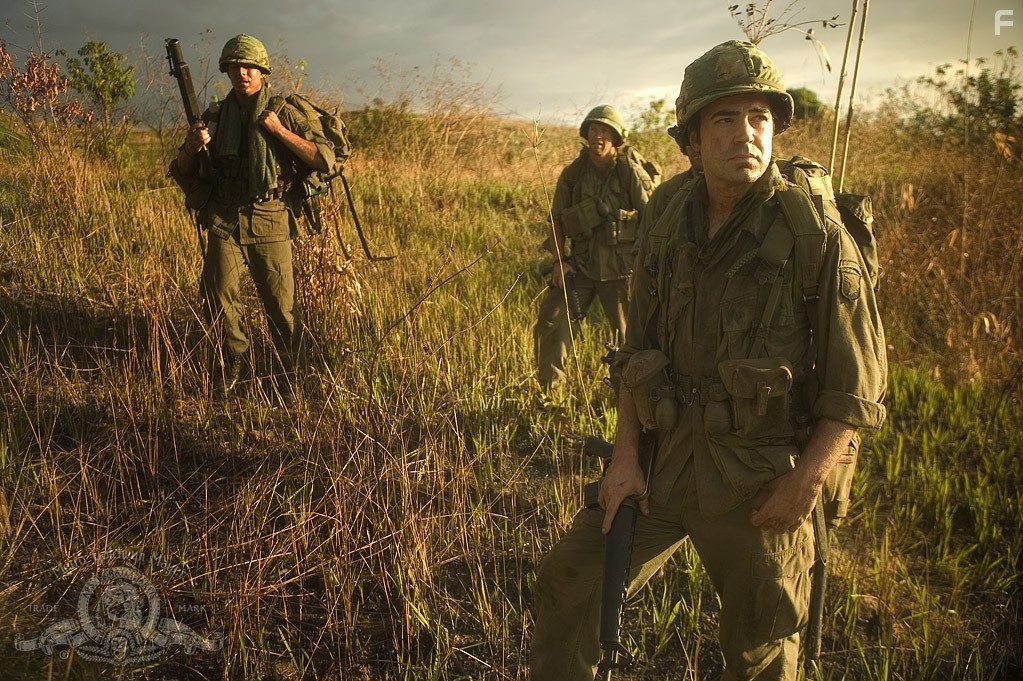 Ron Livingston in Музыка внутри (2007)