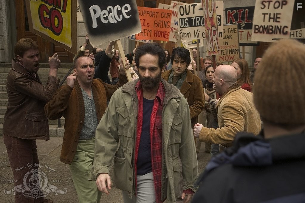 Yul Vazquez in Музыка внутри (2007)