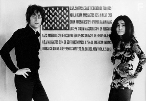 John Lennon and Yoko Ono in США против Джона Леннона (2006)