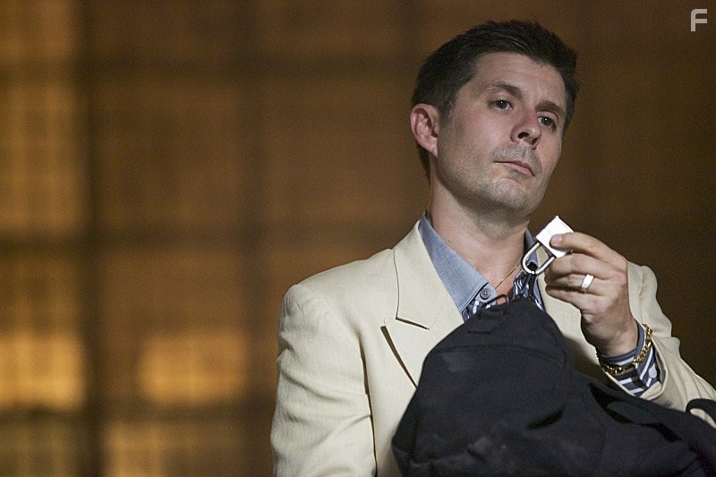 Rick Gomez in Безрассудный (2014)