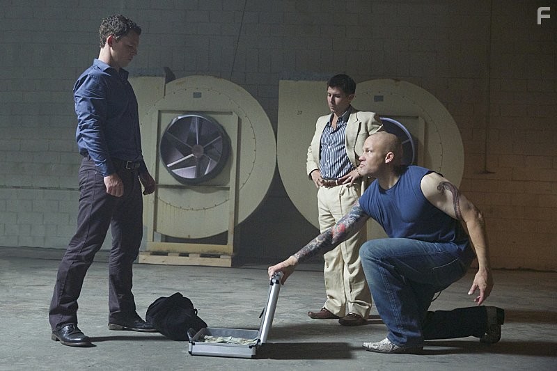 Rick Gomez in Безрассудный (2014)