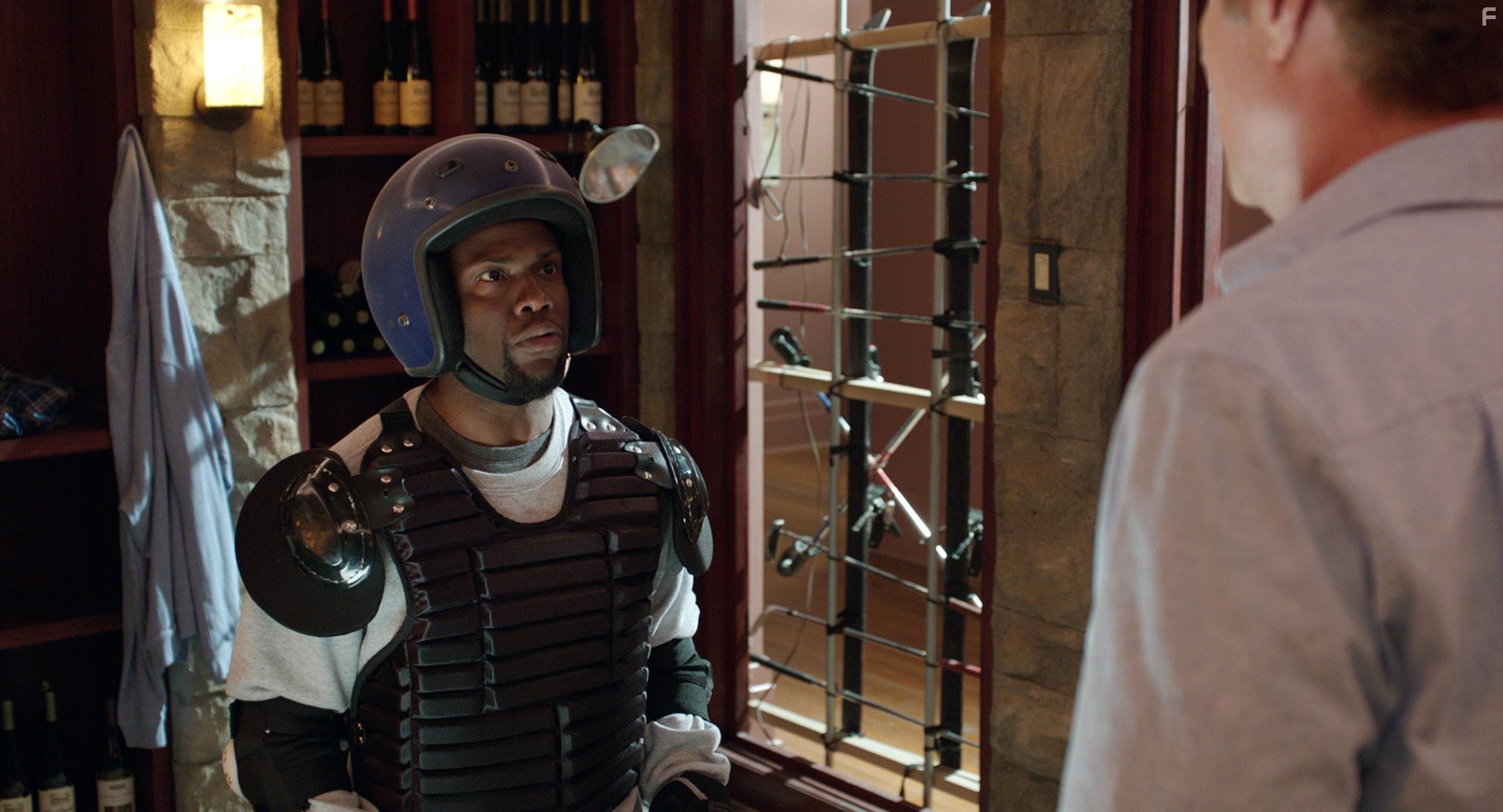 Kevin Hart in Крепись! (2015)