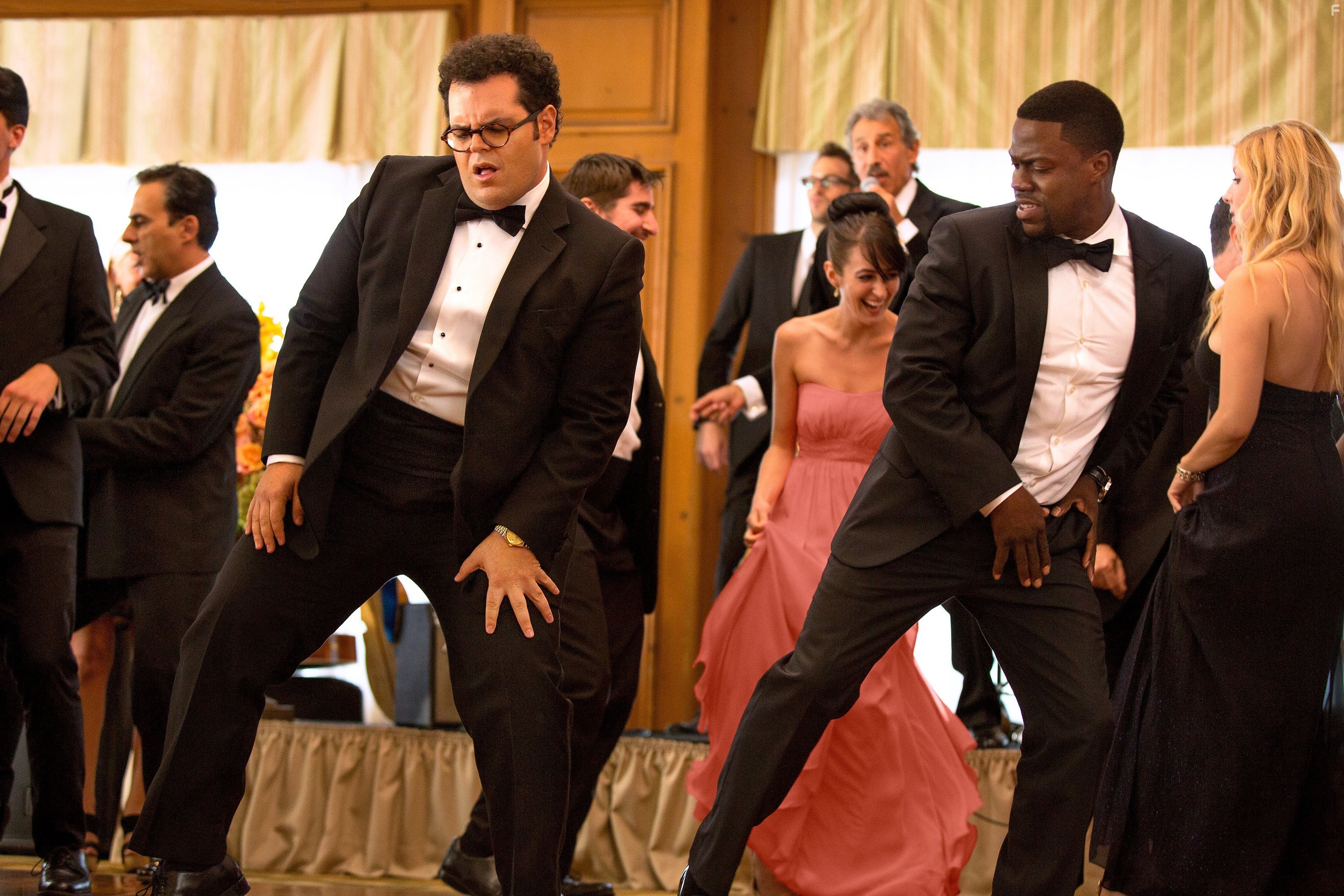Kevin Hart and Josh Gad in Шафер напрокат (2015)