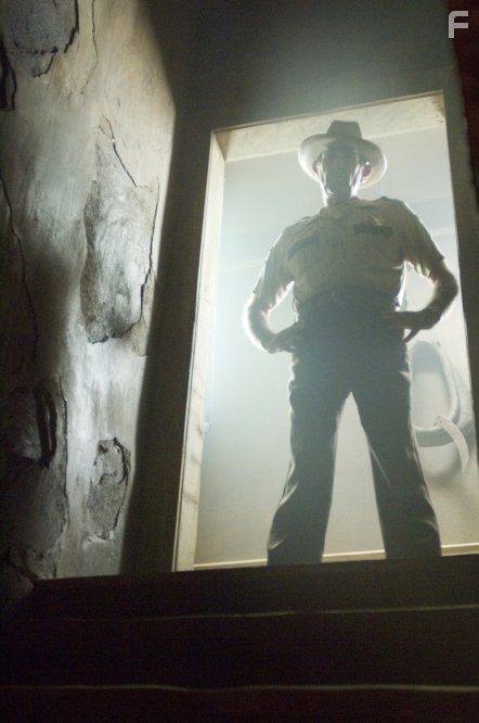 R. Lee Ermey in Техасская резня бензопилой: Начало (2006)