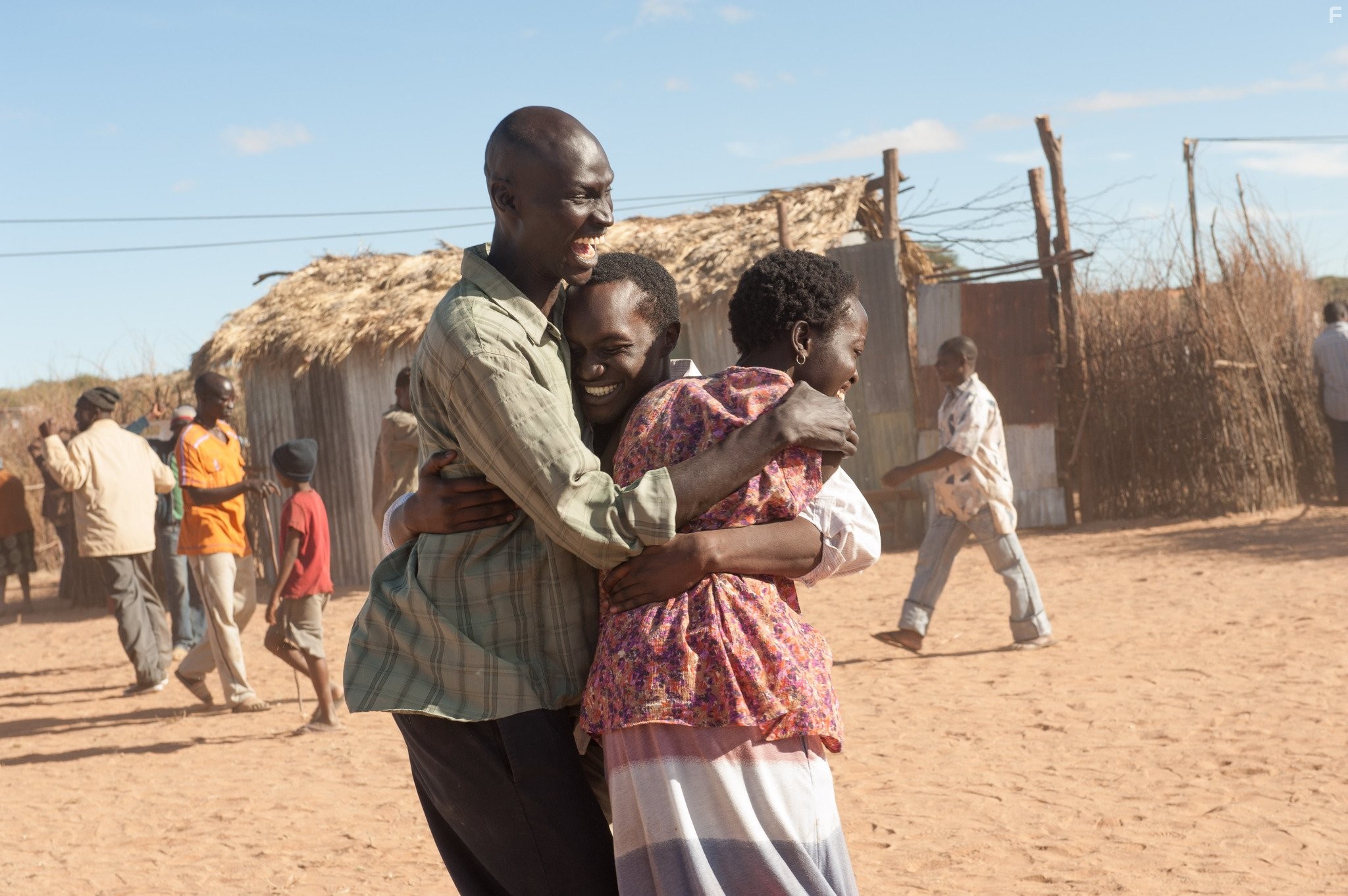 Arnold Oceng, Ger Duany, and Kuoth Wiel in Приятная ложь (2014)