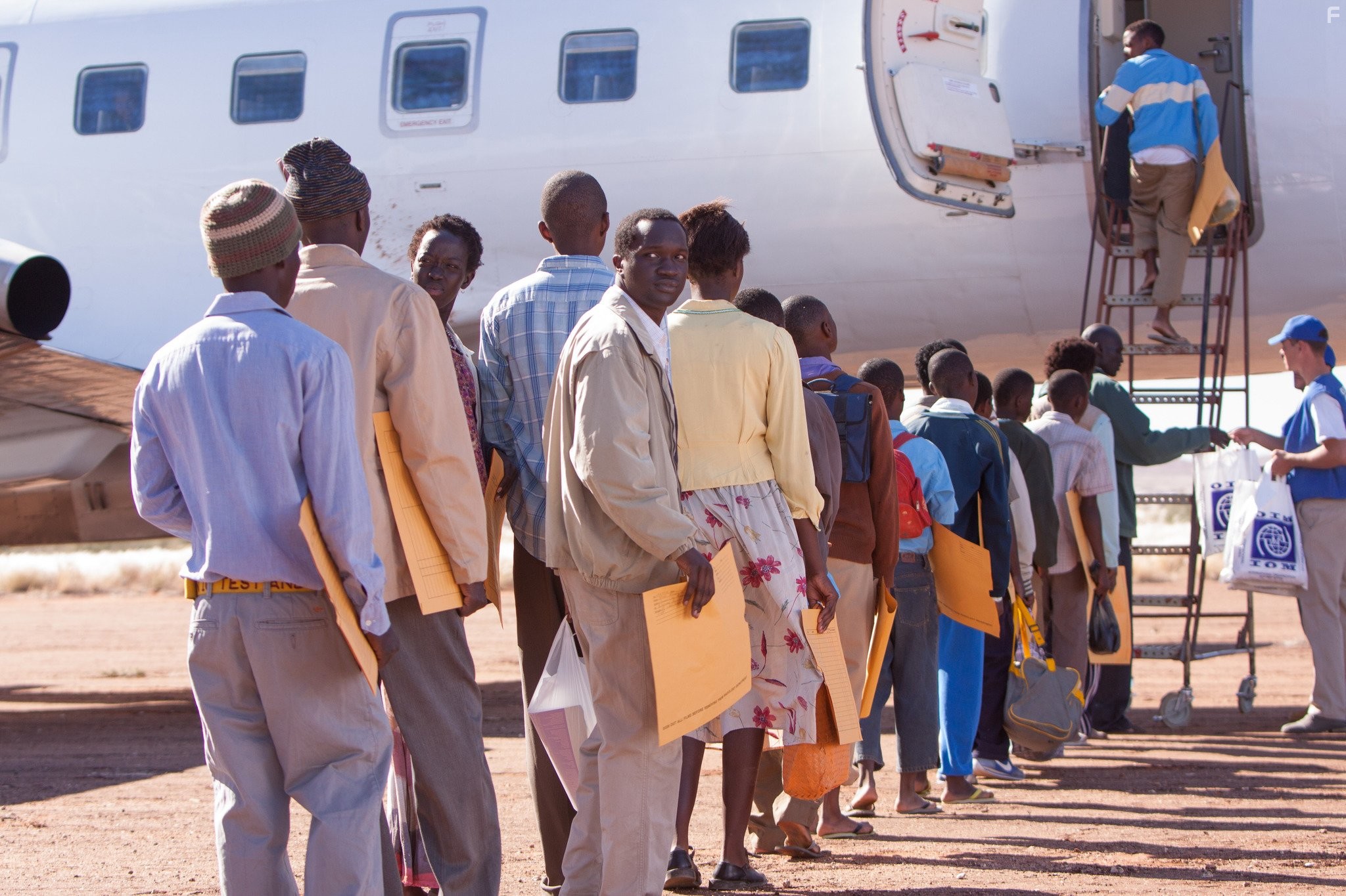 Arnold Oceng in Приятная ложь (2014)