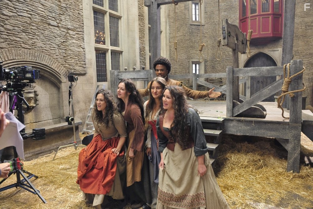 Luke Youngblood in Галавант (2015)