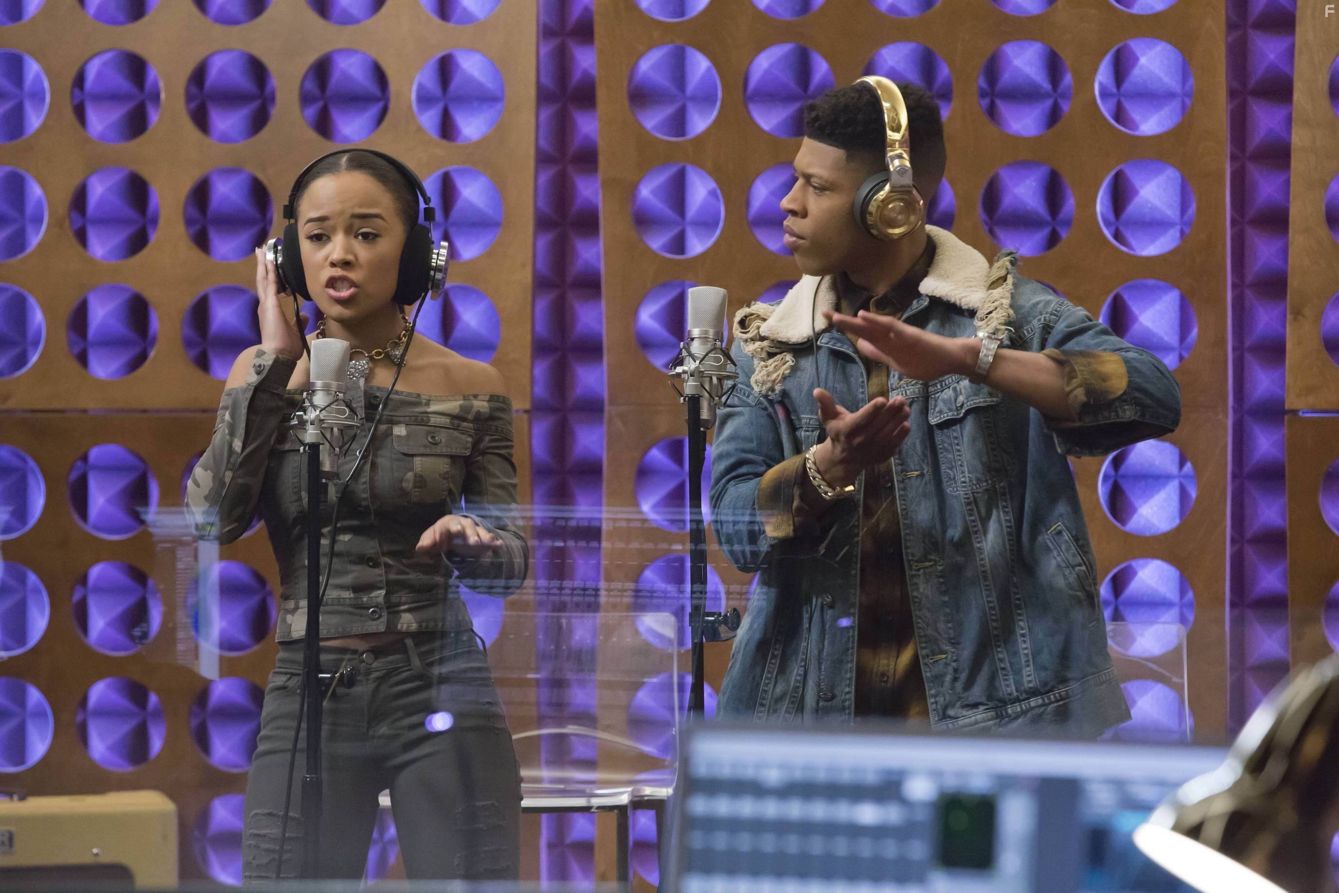 Serayah and Bryshere Y. Gray in Империя (2015)