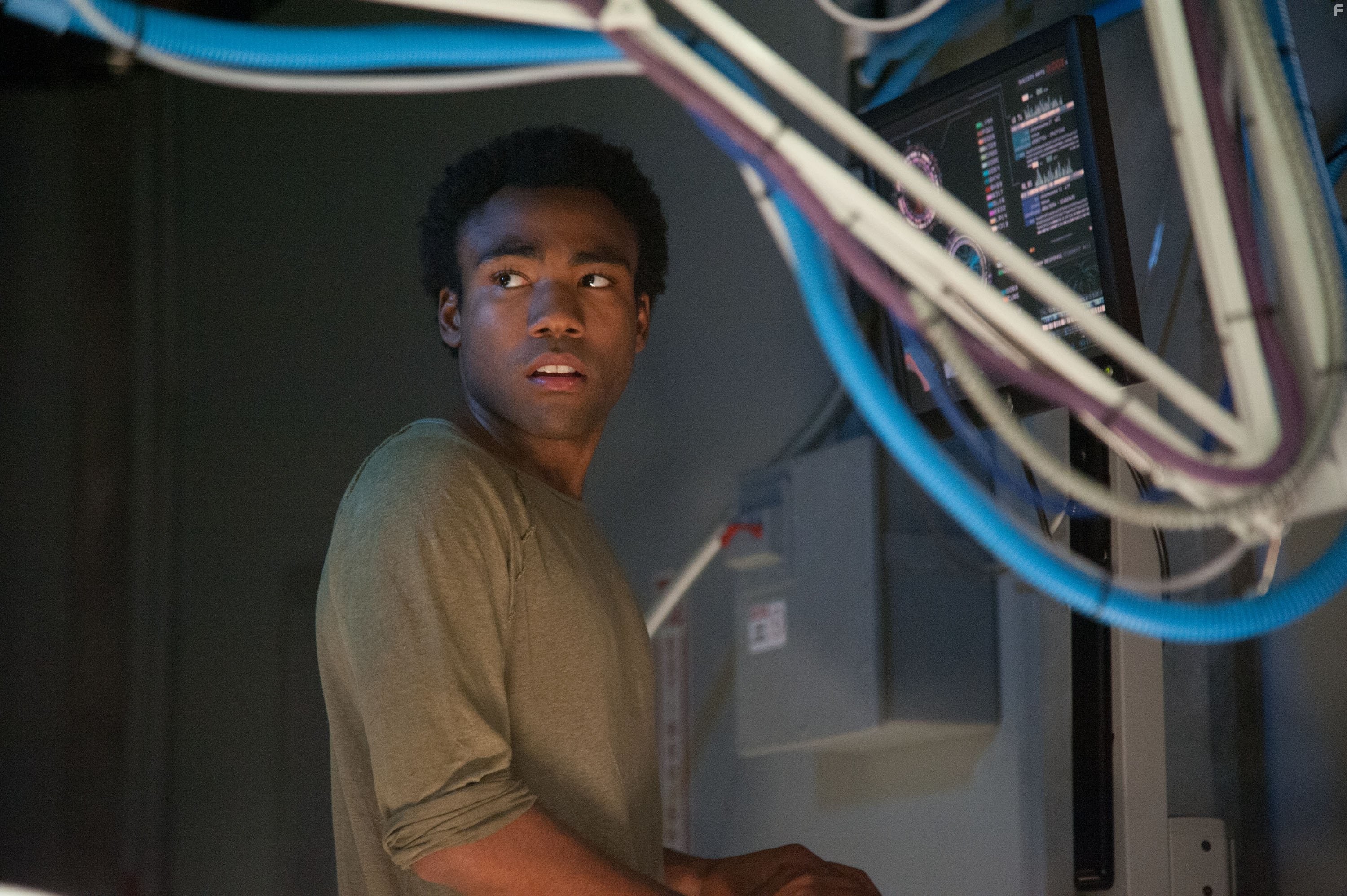 Donald Glover in Эффект Лазаря (2015)