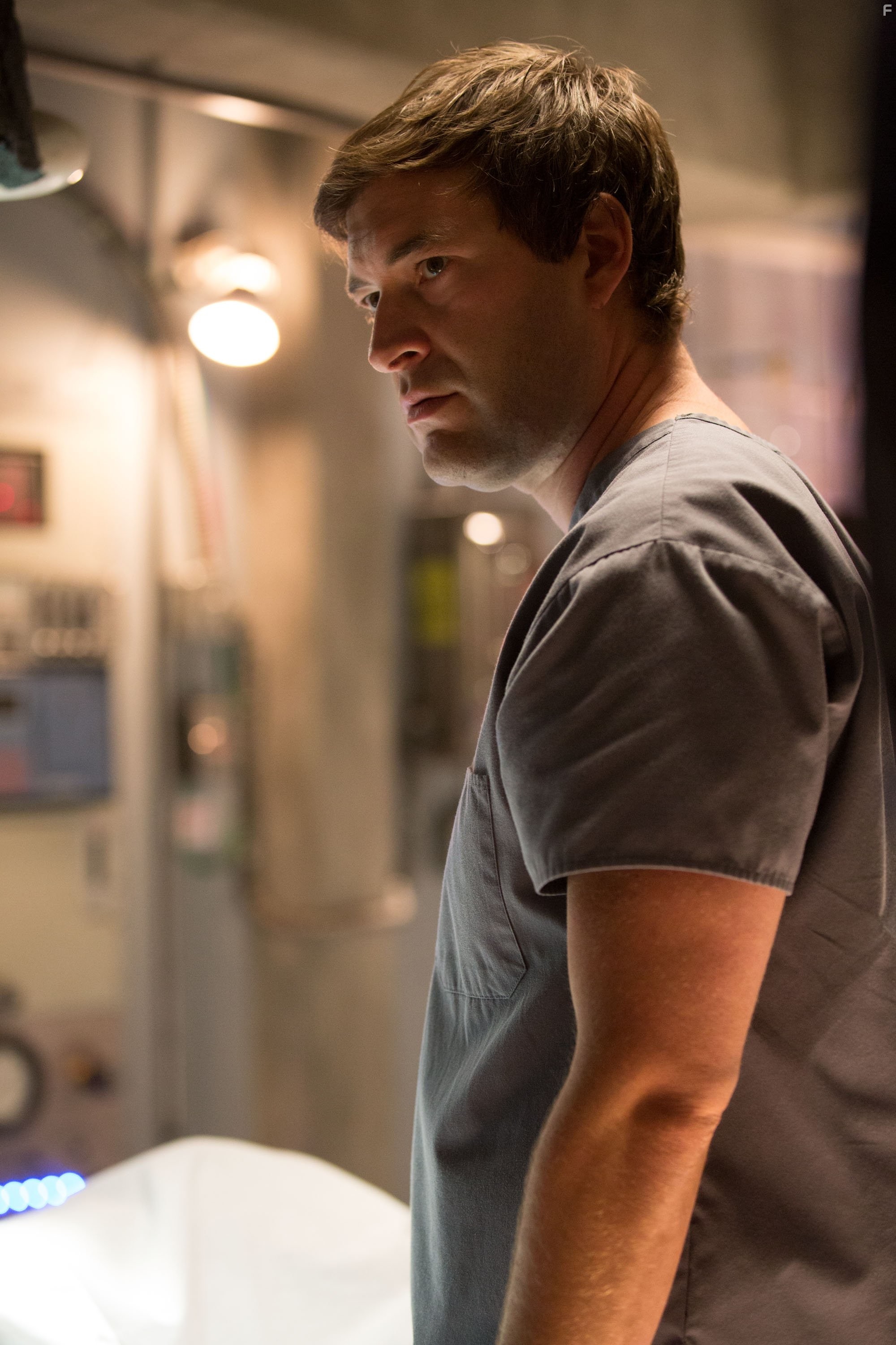 Mark Duplass in Эффект Лазаря (2015)