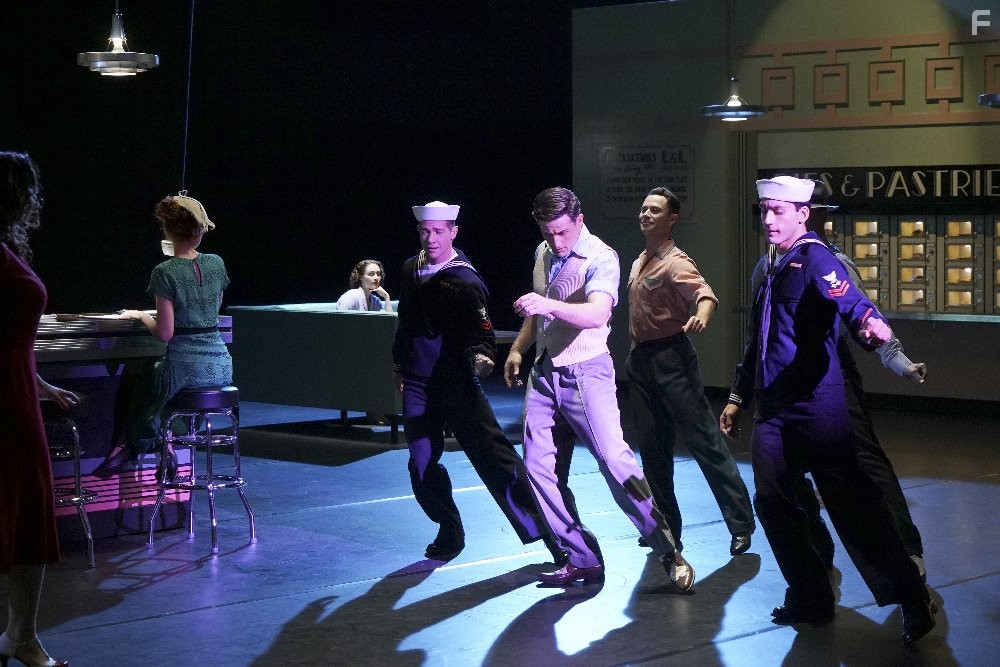 Enver Gjokaj in Агент Картер (2015)