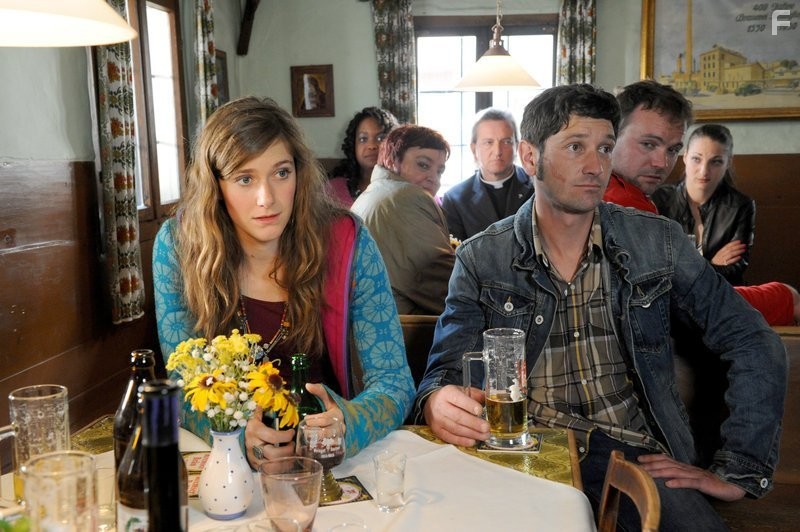 Miriam Stein and Andreas Kiendl in Vier Frauen und ein Todesfall (2005)