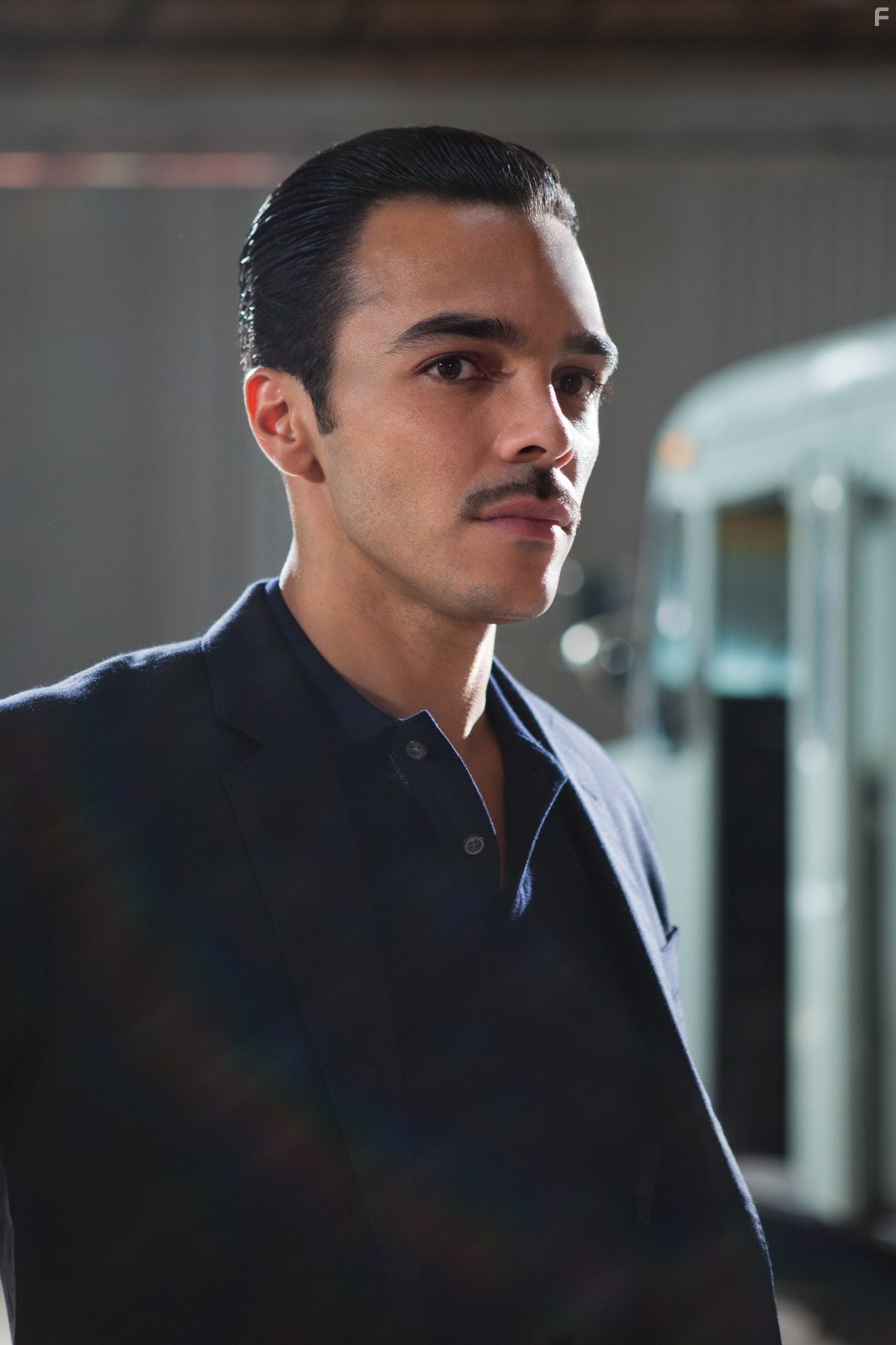 Shalim Ortiz in Город мечты (2012)