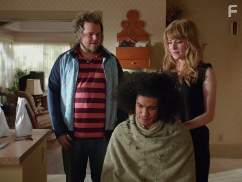 Rick Gonzalez, Tyler Labine, and Jenny Wade in На службе у дьявола (2007)
