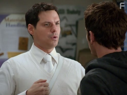 На службе у дьявола (2007)