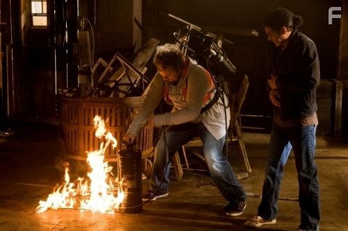 Rick Gonzalez and Tyler Labine in На службе у дьявола (2007)