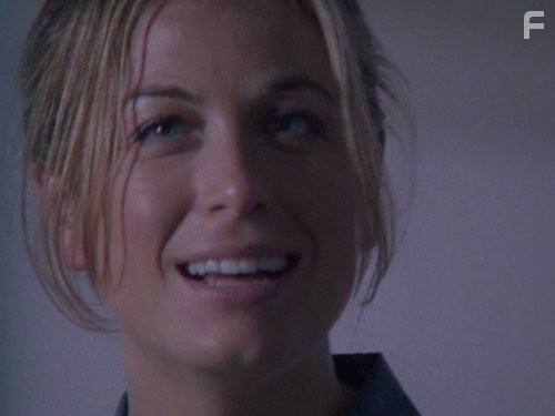 Sonya Walger in Скажи мне, что любишь меня (2007)