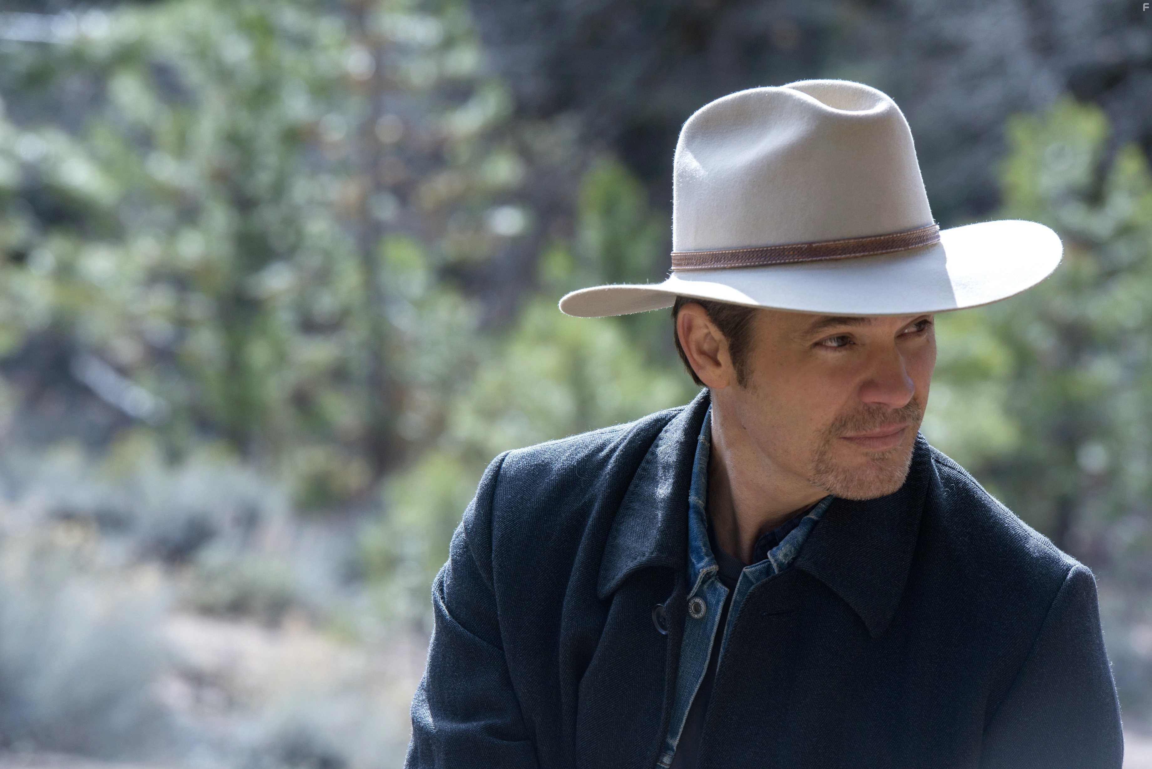 Timothy Olyphant in Правосудие (2010)