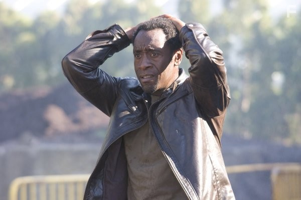 Don Cheadle in Предатель (2008)
