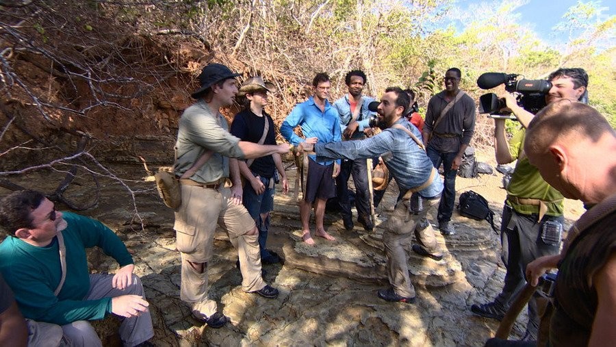 The Island with Bear Grylls (2014)