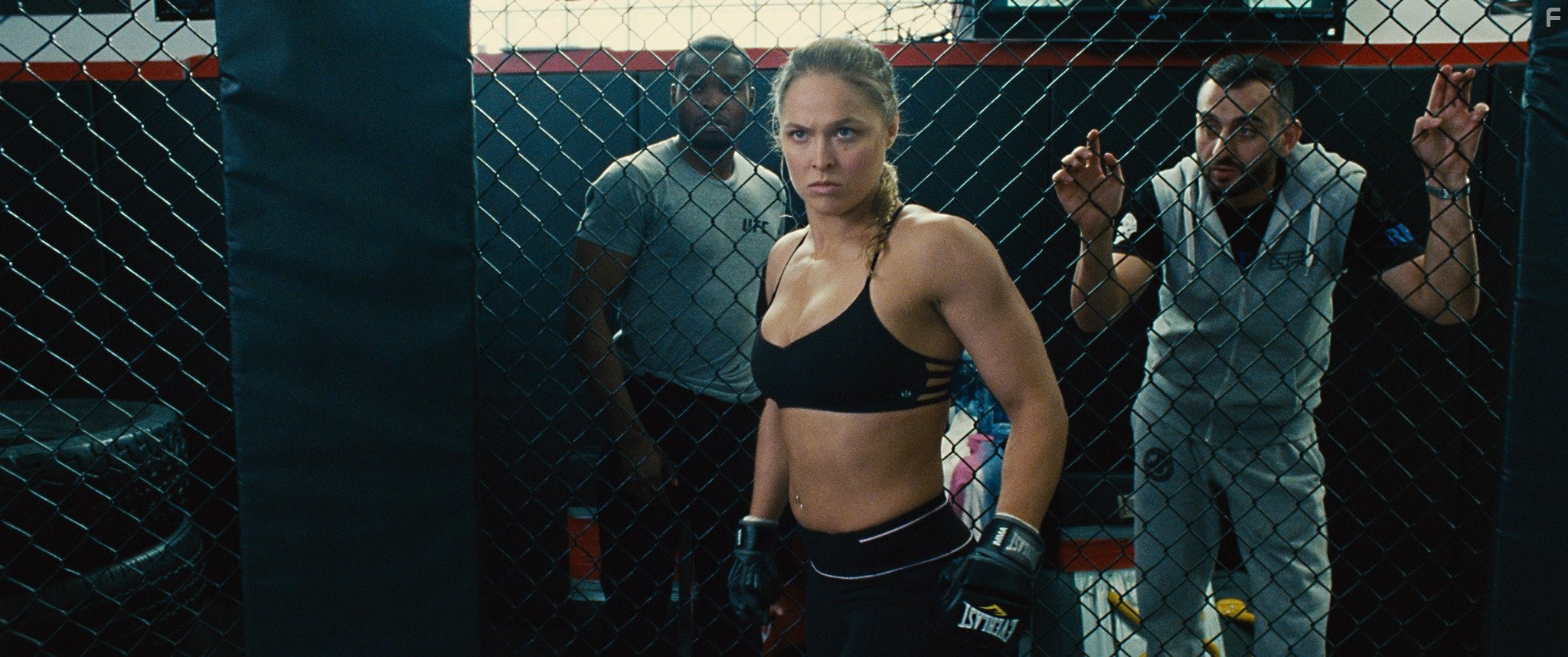Ronda Rousey in Антураж (2015)