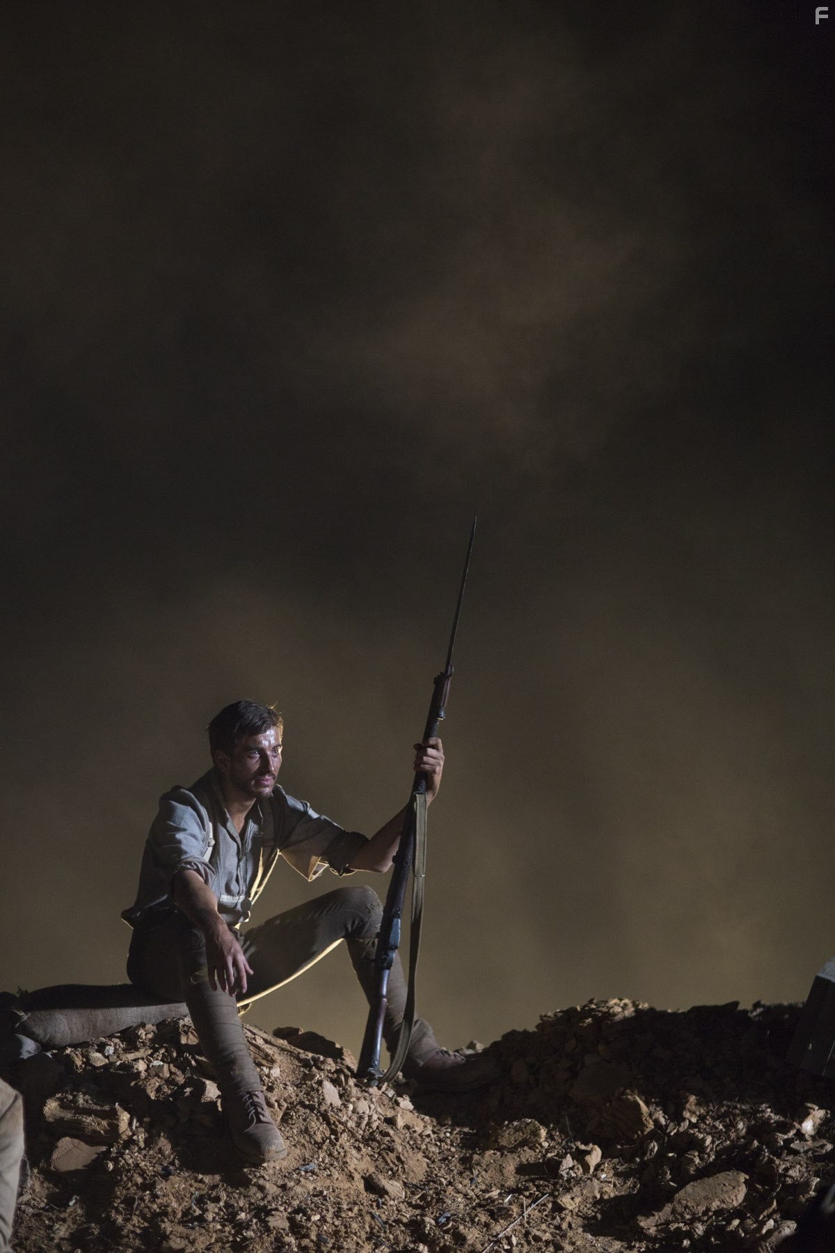 Ryan Corr in Искатель воды (2014)