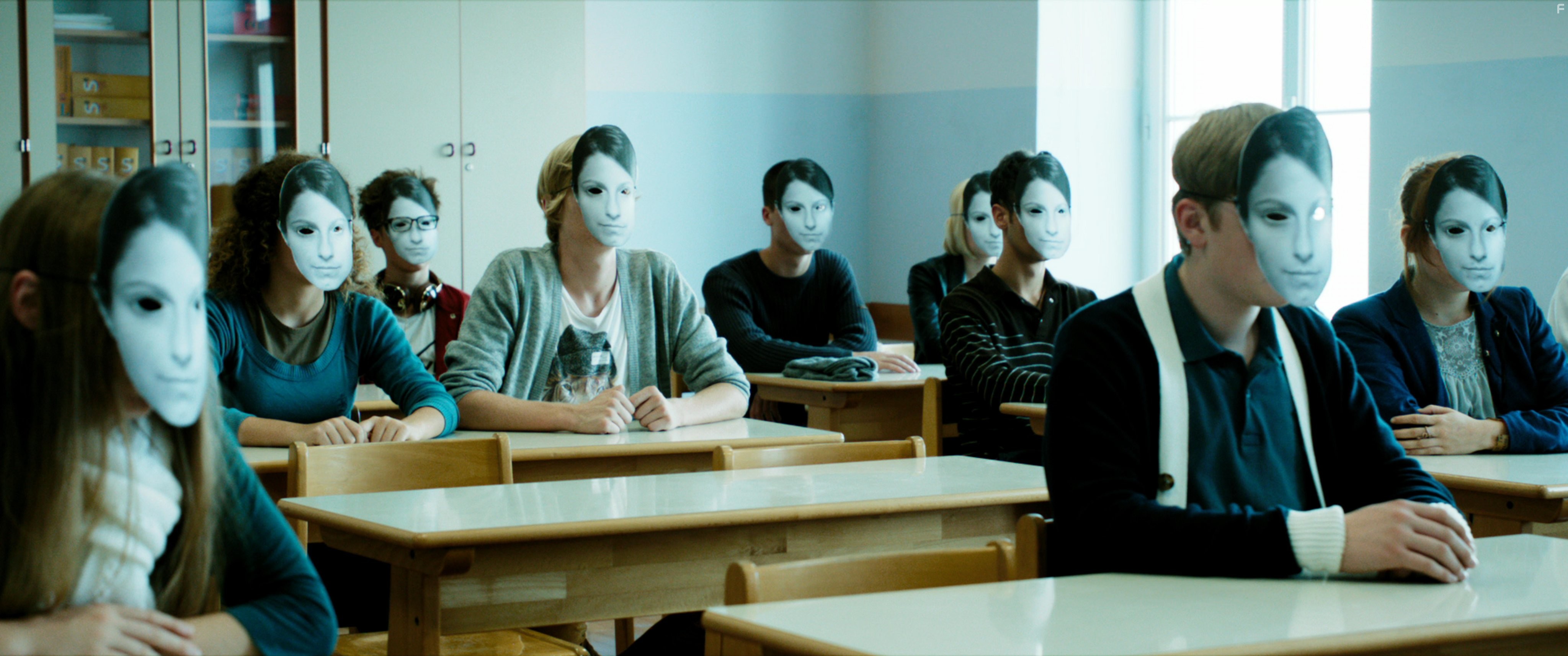 Razredni sovraznik (2013)